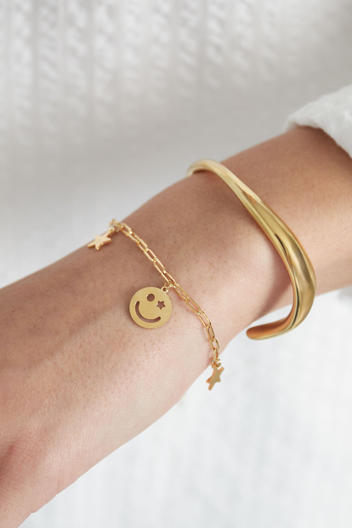 HAPPY NIGHT ARMBAND