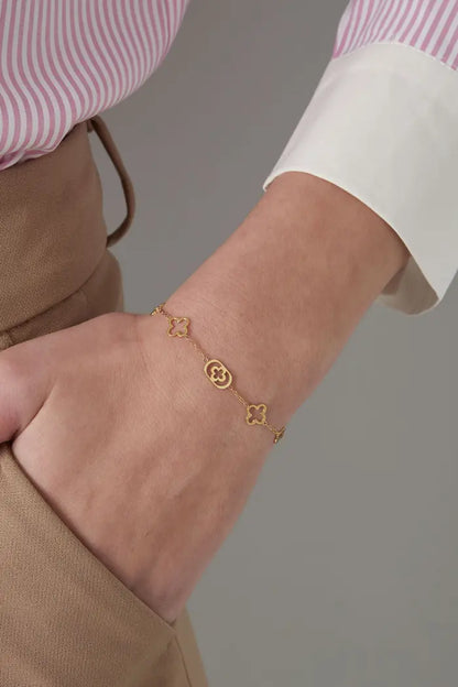 CLOVER CHARMS ARMBAND